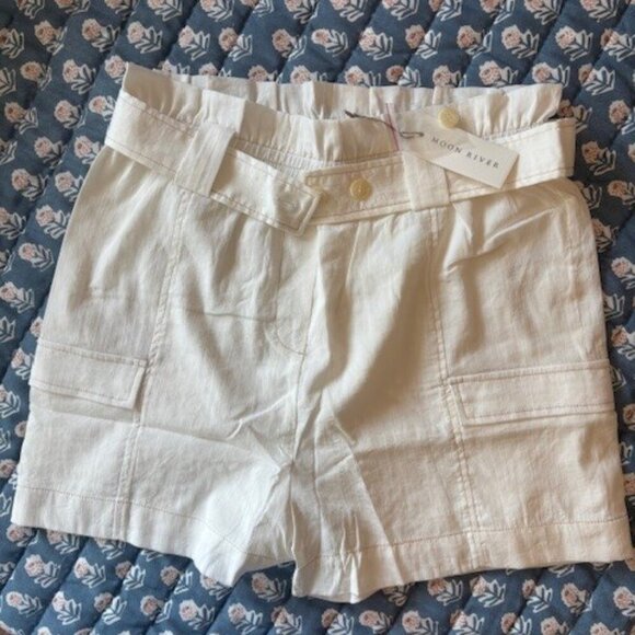 🌙 NWT ANTHRO MOON RIVER White Paper Bag Waist Shorts 🤍 Sz M - Picture 4 of 6